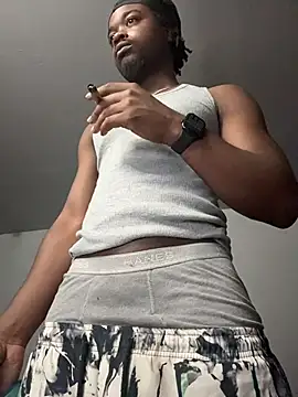 Chat +18 de MIGHTYDEMONXXX ao vivo