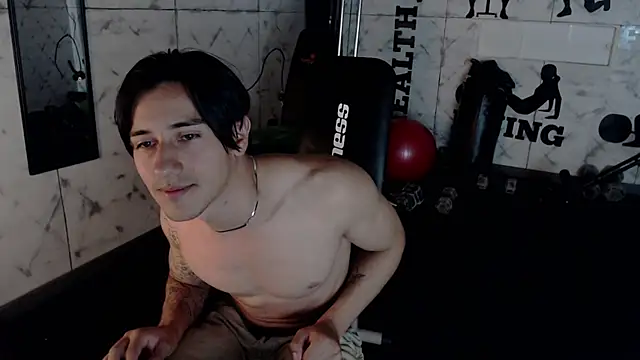 Chat XXX en directo de Andy_Joy_
