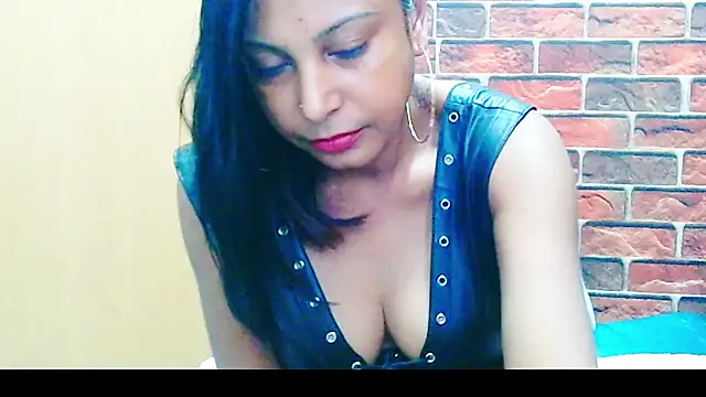 indian_spice_girl's Live XXX Chat
