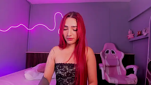 Chat XXX en directo de AriiCherry