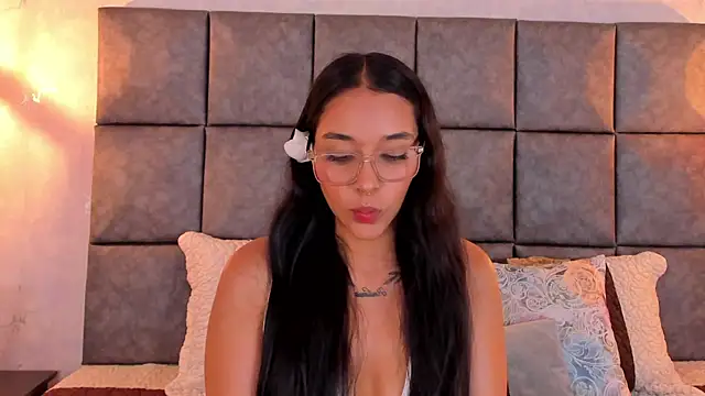 Roseaurora Chat XXX in diretta