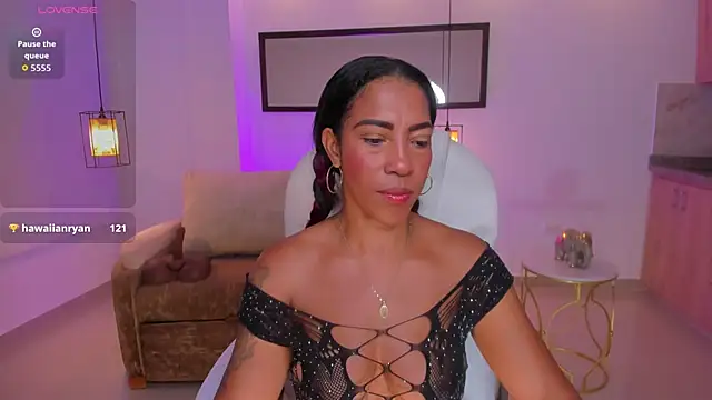 XXX chat uživo modela Shantaall_