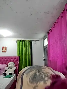 Kitty_Melodi 现场XXX聊天