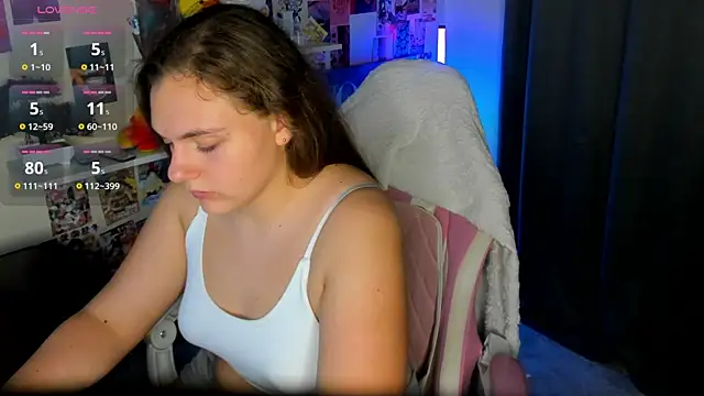 Chat XXX en directo de elara_sunbeam