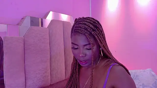 دردشة LoveQueen2 الجنسية المباشرة