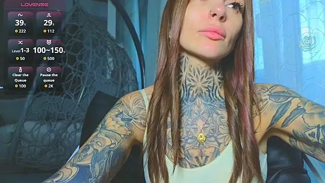 tattooedBabyy's Live XXX Chat