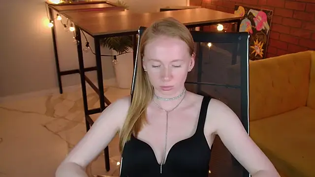 Chat XXX en directo de BellaRosewood