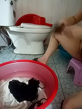 Simmory 现场XXX聊天
