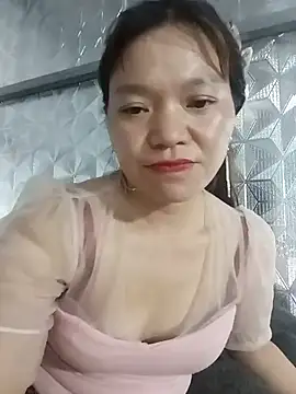 Онлайн чат XXX lya_sexyy