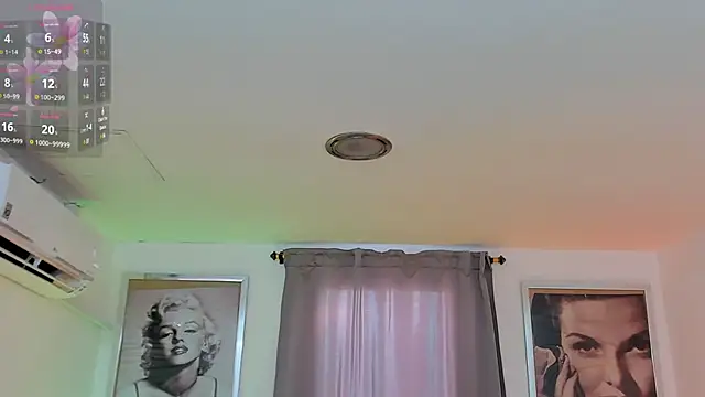 XXX chat uživo modela Beautyari_