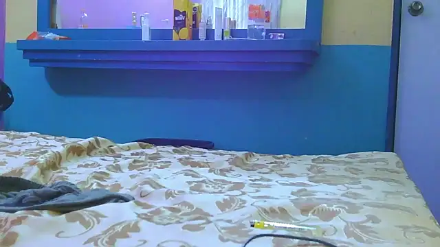 Latinopervs Adlı Modelin Canlı XXX Sohbeti