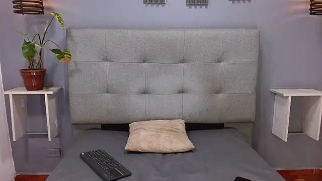 Kevin_Tupe Chat XXX live
