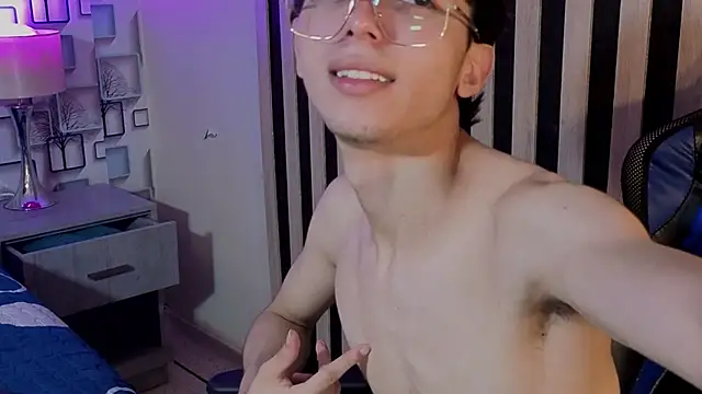 Twink_Sebas7: вебкам-шоу