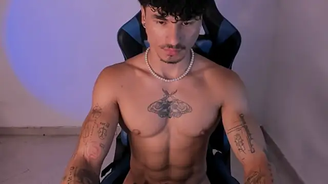 Thomas_Fit1のウェブカメラショー