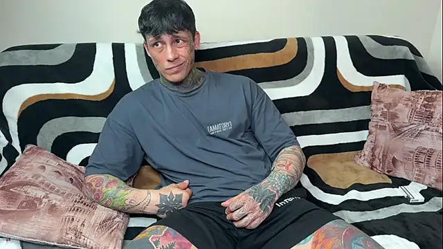 Anubisgods Chat XXX live