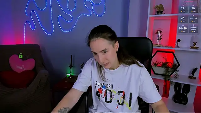 Вебкам-шоу khloebeauty