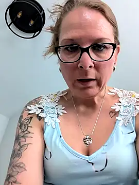Sparkle99999 live XXX chat
