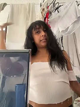 MELIZ_QUEEN's Live XXX Chat
