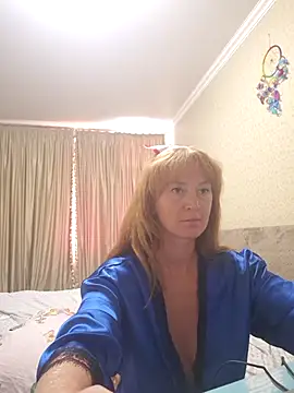Show modela AnissaDolll na web-kameri