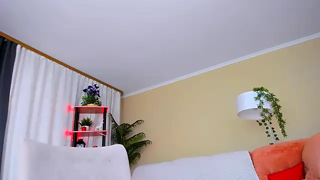 ChristinaConteeree's Live XXX Chat