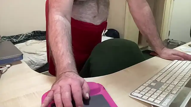 coach-karl's Live XXX Chat
