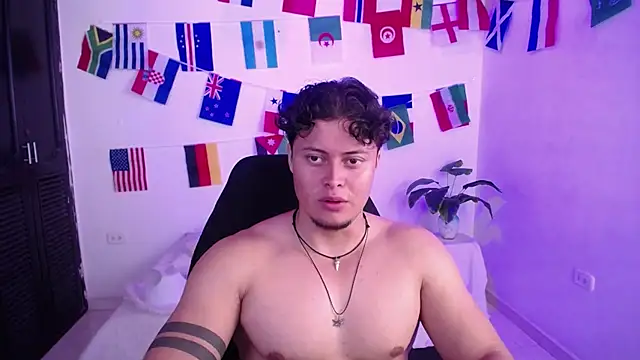 fucking_bear_ Show Webcam