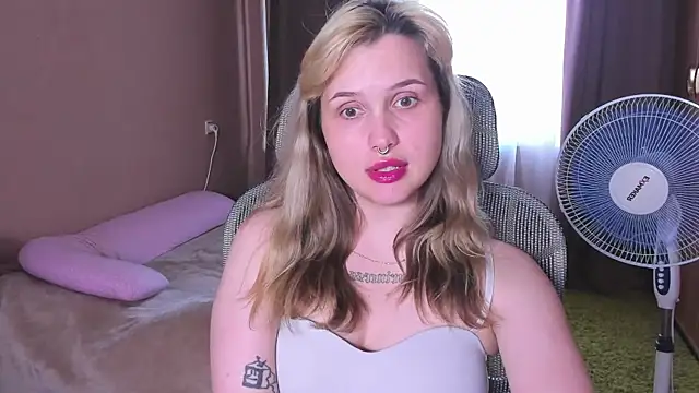 hellfirekiss Adlı Modelin Canlı XXX Sohbeti