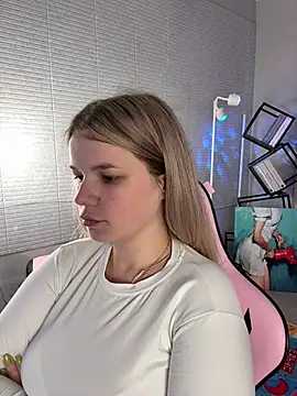 XXX chat uživo modela KimEvanss