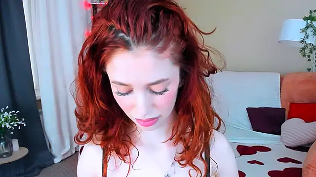ChristinaConteeree Chat XXX live