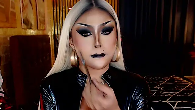 MassiveCockTrans webcam show