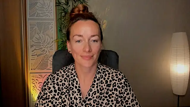 RebeccaMartinez: онлайн-секс-чат