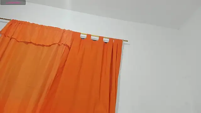 lilybaudyn_ Chat XXX in diretta