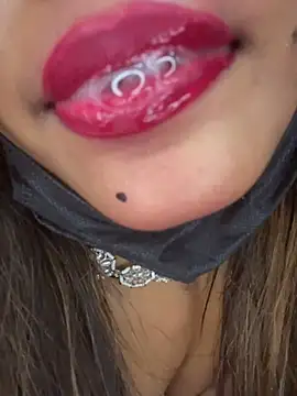 HOTTY-TINA Live XXX Chat