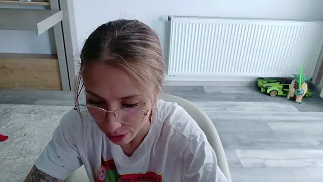 Deidi_sweet Adlı Modelin Canlı XXX Sohbeti