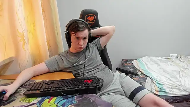 iliaskrislove's Webcam Show