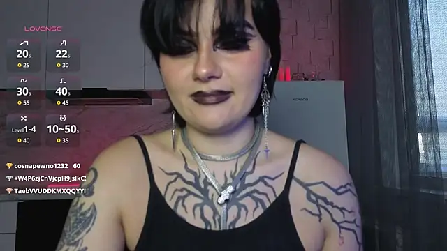 IntrigueYourDay Live XXX-Chat