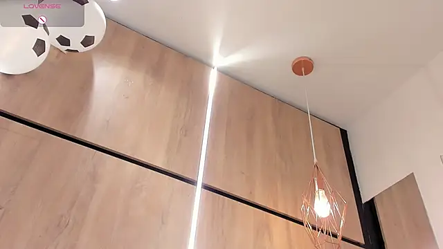 chloe_cortez: απευθείας συνομιλία ΧΧΧ