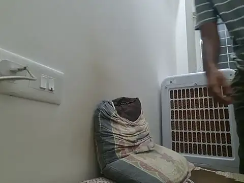 Živý XXX chat young-hairy-jon