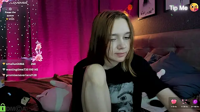 XXX chat uživo modela Lesi_Moonie01