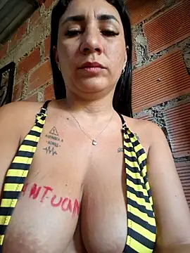 hot_veteran01 Show in webcam