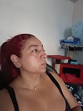Tumilf's Live XXX Chat