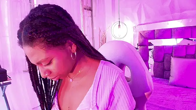 Queen_perla_ 라이브 XXX 채팅