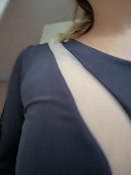 Valeria-escobar's Webcam Show