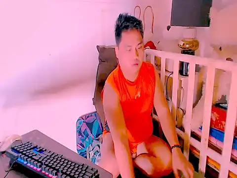 Czat XXX na żywo – Hardking_69