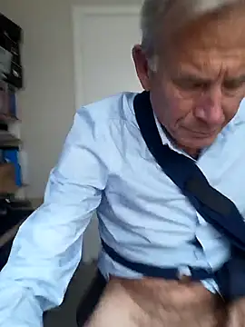 Pierre4tjyxxn Webbikameraesitys