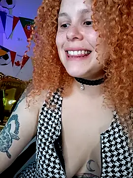 Alaska_colors7 Chat XXX in diretta