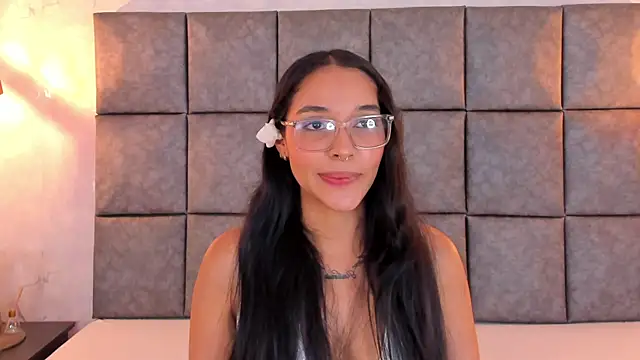 Roseaurora's Live XXX Chat