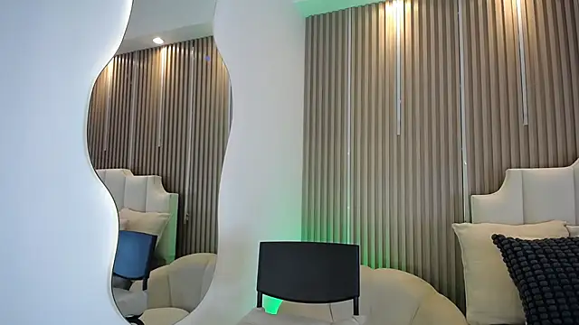 AdrianStark_ 网络视讯表演