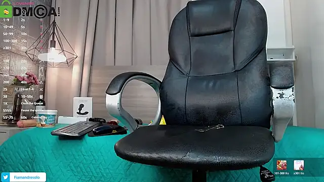 HarolddXL Show Webcam