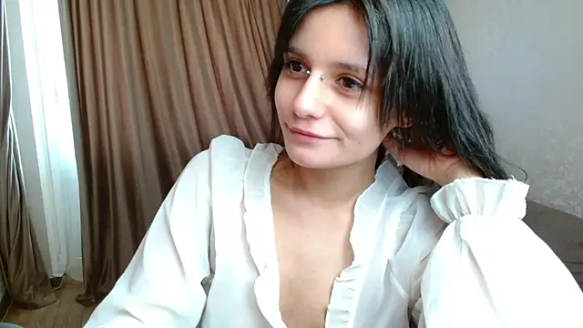 The_Slutty_Fox's Live XXX Chat